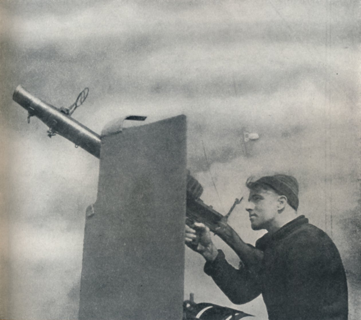 马克结束！，1941年 作者 塞西尔·比顿（Cecil Beaton）