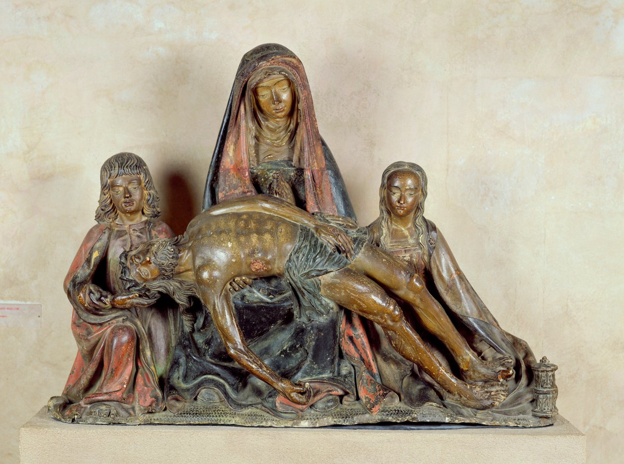 Pieta（彩绘木） 作者 法语学校