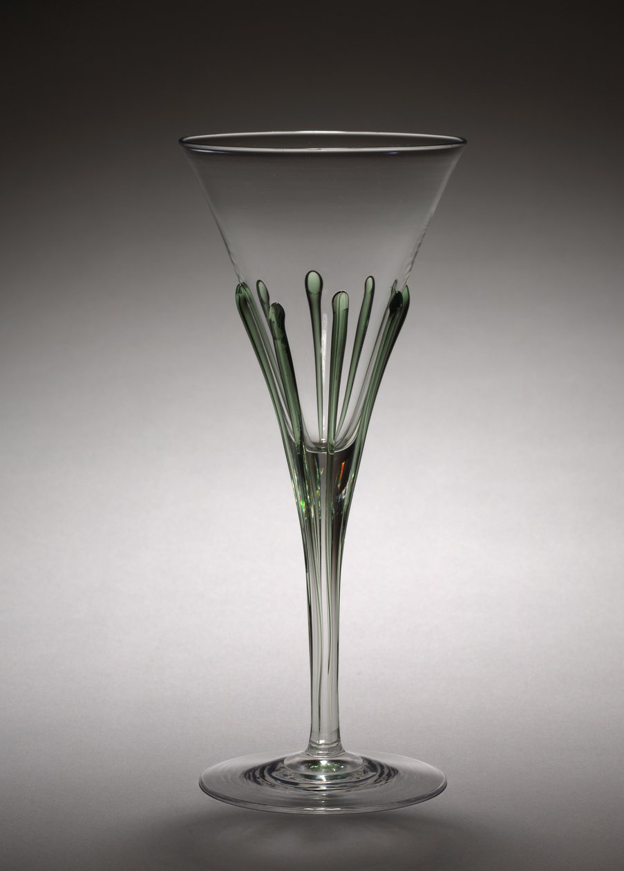 高脚杯，约1900年。 作者 哈里·鲍威尔
