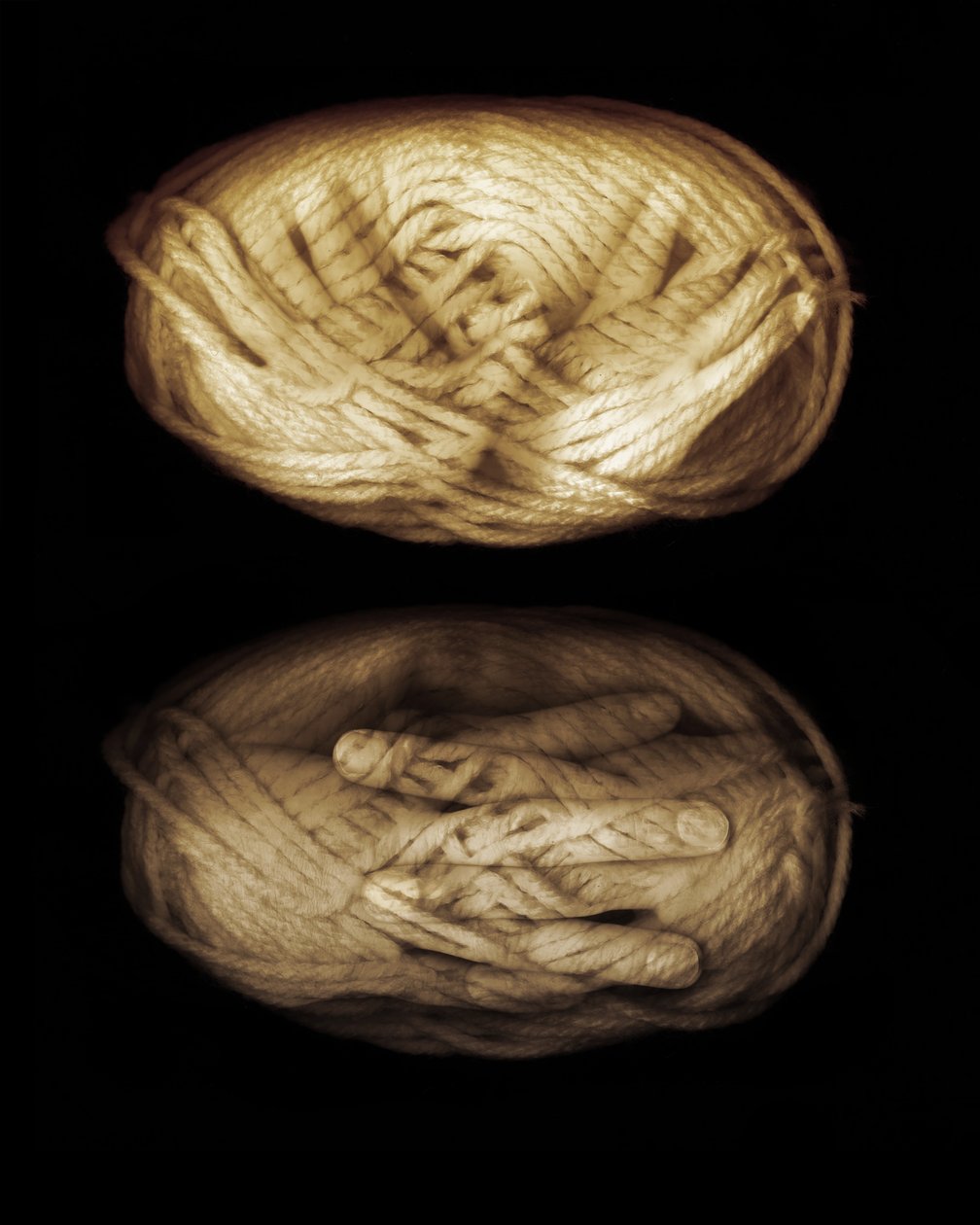 纱线手，2013 年（照片处理） 作者 约翰·利利亚（Johan Lilja）