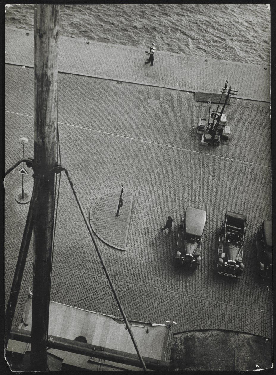 斯德哥尔摩，约1930年（明胶银版画） 作者 拉斯洛·莫霍利·纳吉（Laszlo Moholy Nagy）