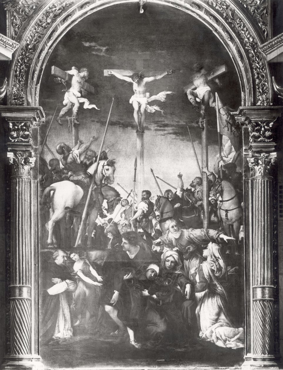 被钉十字架 作者 洛伦佐·乐透（Lorenzo Lotto）