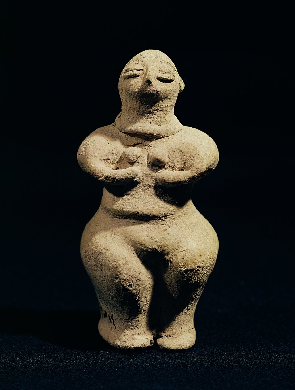 女神的雕像，公元前六千年（兵马俑） 作者 美索不达米亚