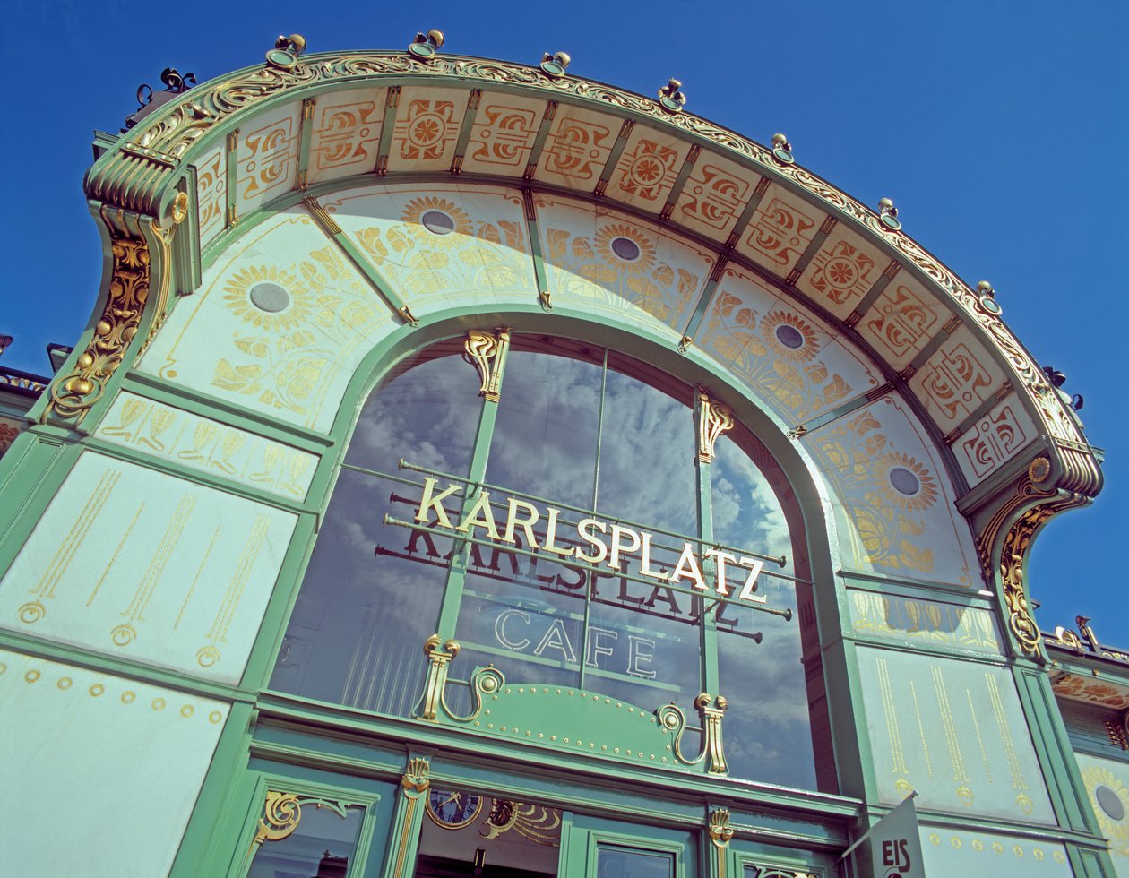 Karlsplatz轻轨看法 作者 奥托·瓦格纳（Otto Wagner）