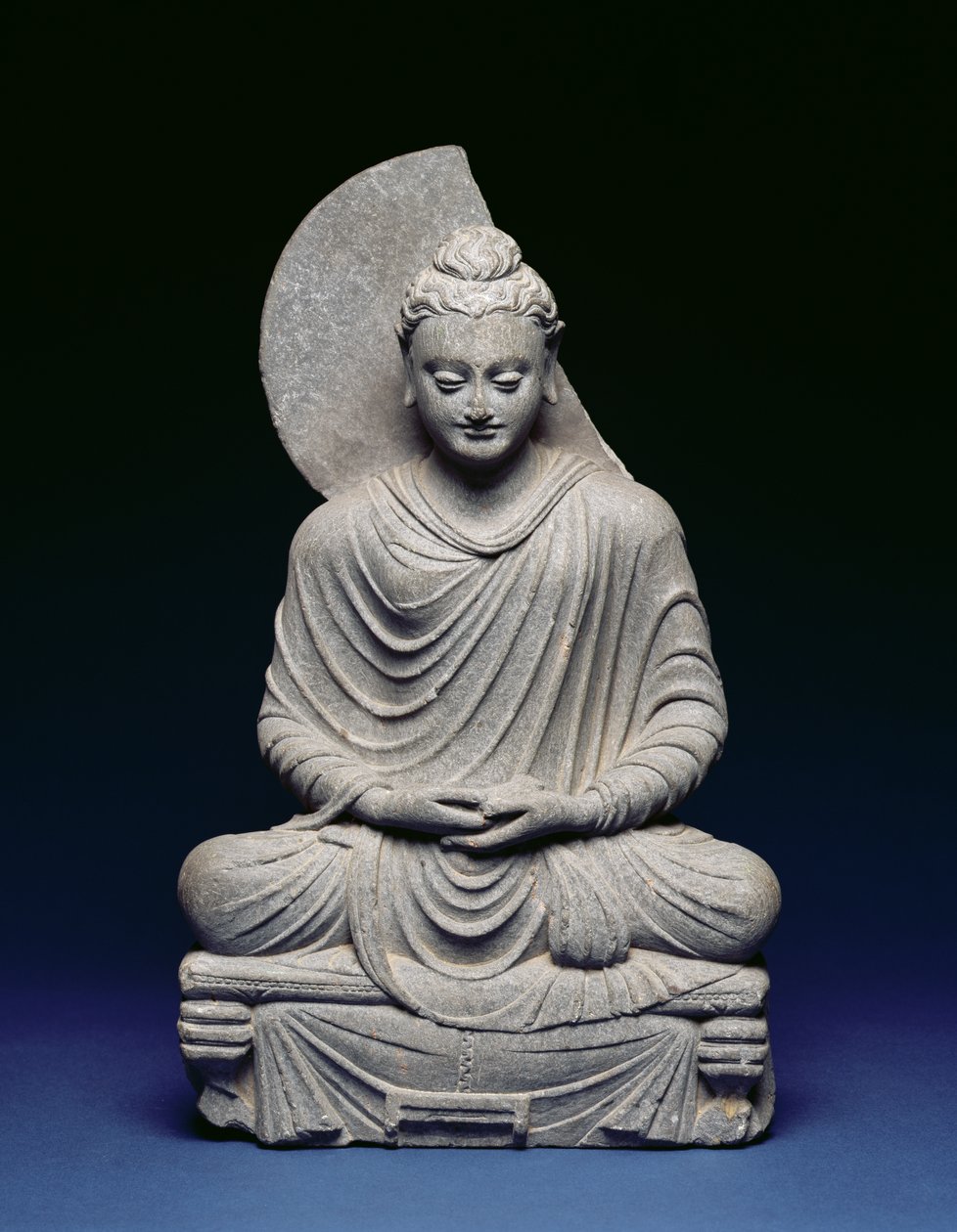 坐佛，G陀罗，公元1世纪至3世纪（片岩） 作者 巴基斯坦学校