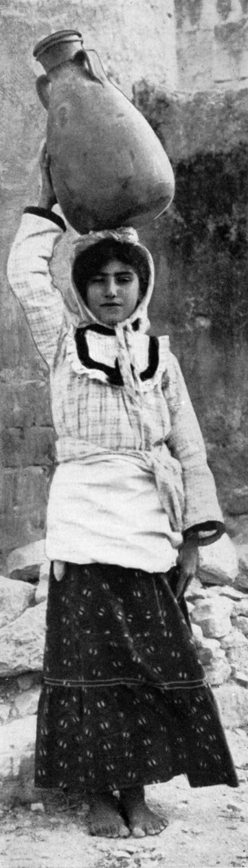 拿撒勒的女仆，1926年 作者 不明