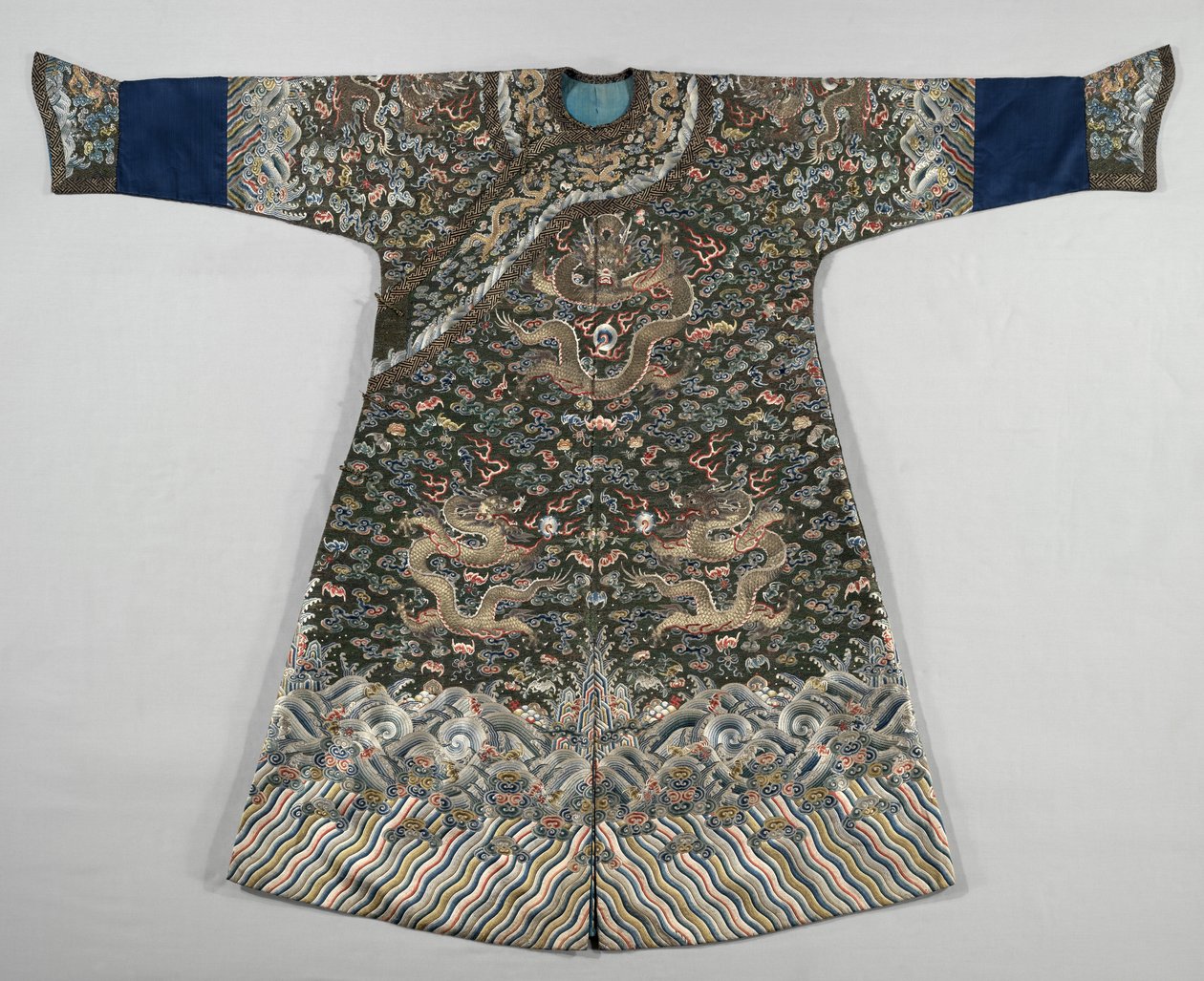 帝国长袍，1770年代。 作者 不明