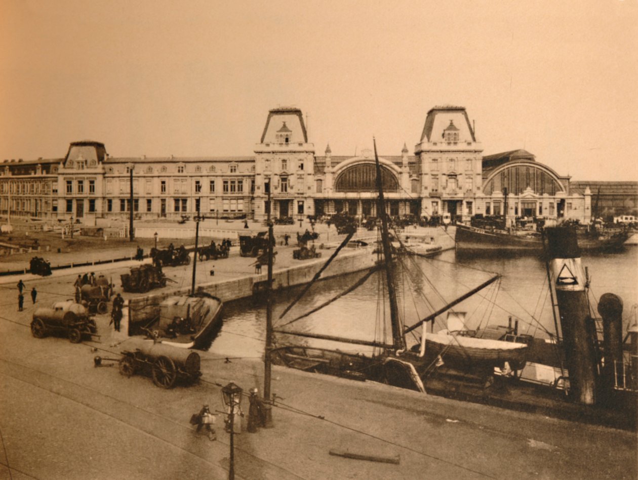 海港车站，c1928 作者 不明