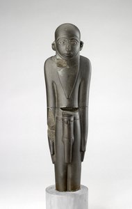 雕像（麦格雷戈男子）（玄武岩）