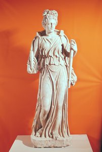 赫卡特（大理石）雕像