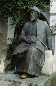 摩西迈蒙尼德的雕像（1135-1204）