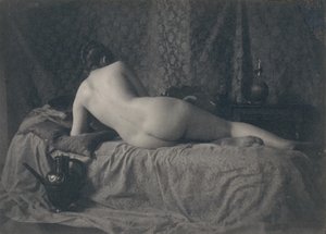 [从背面看女性裸体]，1870年代。